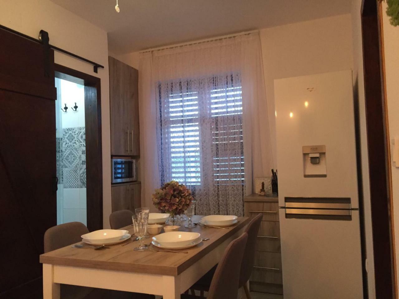 Apartament Boba'S House Sutivan Zewnętrze zdjęcie